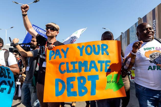 COP27 In Sharm El Sheikh - Day 7 Activists protest demanding climate action and Loss and Damage reparations on the seventh day of the COP27 UN Climate Change Conference, held by UNFCCC in Sharm El-Sheikh International Convention Center, Egypt on November 12, 2022. COP27, running from November 6 to November 18 in Sharm El Sheikh focuses on implementation of measures already agreed during previous COPs. The Conference in Sharm El Sheikh focuses also on the most vulnerable communities as the climate crisis hardens life conditions of those already most disadvantaged. Sharm El Sheikh South Sinai Egypt  Copyright: xDominikaxZarzyckax originalFilename: zarzycka-cop27ins221112_npjeW.jpg