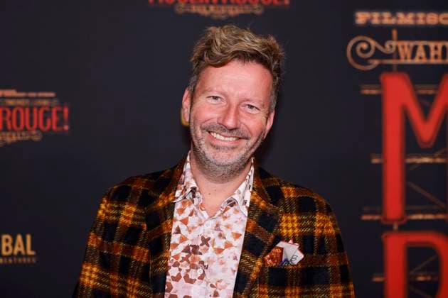 Moderator Thorsten Schorn bei der Premiere des Musical Moulin Rouge! Das Musical im Kölner Musical Dome. Köln, 06.11.2022 NRW Deutschland *** Presenter Thorsten Schorn at the premiere of the musical Moulin Rouge Das Musical at the Cologne Musical Dome Cologne, 06 11 2022 NRW Germany Copyright: xChristophxHardtx