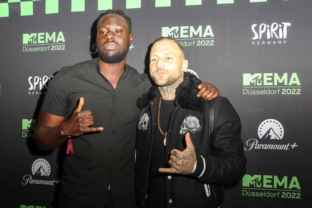 duesseldorf MTV EMAs 2022 - Best German Act Award 11.11.2022 Rapper Kontra K Maximilian Diehn MTV EMAs 2022 - Best German Act Award DUSSELDORF, GERMANY - NOVEMBER 11: Best German Act Award in der Nachtresidenz waehrend der MTV Europe Music Awards 2022. Duesseldorf, 11.11.2022 NRW Deutschland . Copyright: xFSAx Eibner-Pressefotox EP_fsa