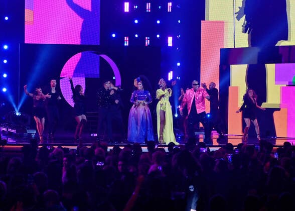 Goyo (C), Cuban singer Aymee Nuviola (L) and Gente de Zona perform onstage during the 23rd annual Latin Grammy Awards at the Michelob Ultra Arena at Mandalay Bay Resort and Casino in Las Vegas, Nevada on Thursday, November 17, 2022.  LAV20221117002 JIMxRUYMEN