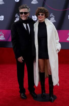 Fito Páez at arrivals for 23rd Annual Latin GRAMMY Awards 2022, Michelob ULTRA Arena, Mandalay Bay Resort Casino, Las Vegas, NV November 17, 2022. Photo By: MORA Everett Collection at arrivals for 23rd Annual Latin GRAMMY Awards 2022, Michelob ULTRA Arena, Mandalay Bay Resort Casino, Las Vegas, NV November 17, 2022. Photo By: MORA Everett Collection PUBLICATIONXNOTxINxCANxCHNxFRAxITAxJPNxNORxPOLxRUSxESPxUKxUSA