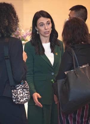 November 18, 2022, Bangkok, Thailand: New Zealand Prime Minister Jacinda Ardern enters the APEC Leaders Dialogue at the Queen Sirikit National Convention Center in Bangkok. Bangkok Thailand - ZUMAs197 20221118_zaa_s197_059 Copyright: xPeeraponxBoonyakiatx