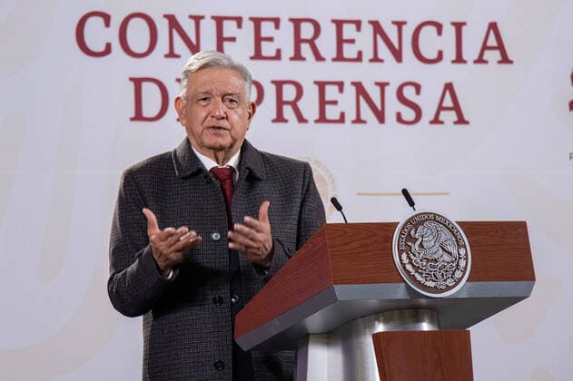 Lopez Obrador Briefing Conference November 18, 2022, Mexico City, Mexico: Mexico™s President, AndrÃ s Manuel Lopez Obrador ,gave his usual daili morning briefing conference at Treasury Hall of the National Palace. Today he spoke with representatives of the media about the march he will lead. on November 18, 2022 in Mexico City, Mexico. (Photo by Alex Dalton Eyepix Group) Copyright: xAlexxDalton xEyepixxGroupx Eyepix_YPX174029