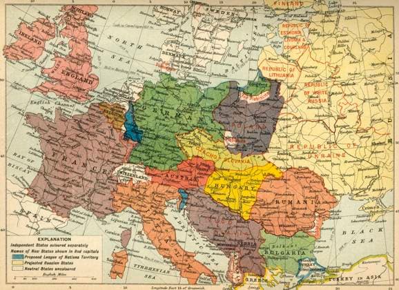 RECORD DATE NOT STATED The Partition of Europe under Treaties of Paris, June 1919 , (c1920). Creator: Unknown. Copyright:xEuropa,governo,politica,libro,continente,divisorio,colore,condizione,pace,indipendenza,repubblica,ixBalcani,politico,guerra,posizione,secolo,organizzazione,indipendente,primaxguerraxmondiale,concetto,neutro,Colore,,Trattato,World.war.i,WWI,GuerraxmondialexUna,glixannix10,ventesimoxsecolo,ThexPrintxCollector,LeaguexofxNations,map,Unknown,KeystonexArchives,ThexGreatxWorldxWar:xAxHistory,FrankxArthurxMumby,Mumby,FrankxArthur,GreshamxPublishingxCompany,GreshamxPublishingxCoxLtd,FrankxAxMumby,FrankxA.xMumby,FrankxA.,FrankxA,newxworldxorder,plebiscitex IMAGO ,2752319 ! ACHTUNG: AUFNAHMEDATUM GESCHÄTZT!  Copyright:Europa,governo,politica,libro,continente,divisorio,colore,condizione,pace,indipendenza,repubblica,ixBalcani,politico,guerra,posizione,secolo,organizzazione,indipendente,primaxguerraxmondiale