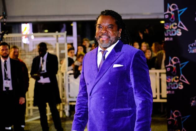 24eme NRJ Music Awards, arrivÃ e sur le Tapis Rouge en attente des nominations. Anthony Kavanagh. 286122 2022-11-18 Provence Alpes Cote d Azur Cannes France  Copyright: xPhilippexFarjonx STAR_286122_070
