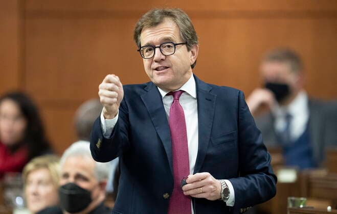 November 21, 2022, Ottawa, ON, Canada: Natural Resources Minister Jonathan Wilkinson rises during Question Period, Monday, November 21, 2022 in Ottawa. Ottawa Canada  - ZUMAc35_ 20221121_zaf_c35_037 Copyright: xAdrianxWyldx