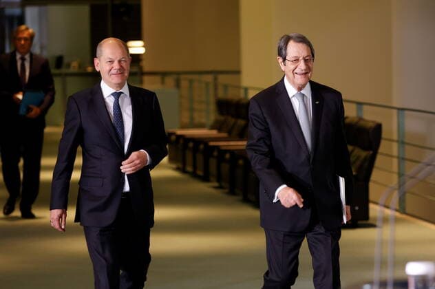 Olaf Scholz, Bundeskanzler, Nikos Anastasiadis, Präsident der Republik Zypern, Deutschland, Berlin, Bundeskanzleramt, Presseunterrichtung des BK und des Staatspräsidenten der Republik Zypern, Nikos Anastasiadis, nach dem gemeinsamen Gespräch *** Olaf Scholz, Federal Chancellor, Nikos Anastasiadis, President of the Republic of Cyprus, Germany, Berlin, Federal Chancellery, Press briefing of the BK and the President of the Republic of Cyprus, Nikos Anastasiadis, after the joint talks.
