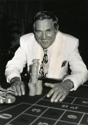 German actor Harald Leipnitz in the TV series Happy Journey - South Africa, Germany 1991 