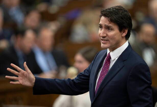 November 24, 2022, Ottawa, ON, Canada: Prime Minister Justin Trudeau rises during Question Period, in Ottawa, Thursday, Nov. 24, 2022. Ottawa Canada  - ZUMAc35_ 20221124_zaf_c35_109 Copyright: xAdrianxWyldx