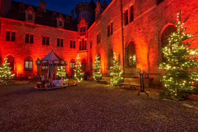 Pressetermin zur Licht- und Musikinstallation Wintermärchen auf Schloss Marienburg. Pattensen, 24.11.2022