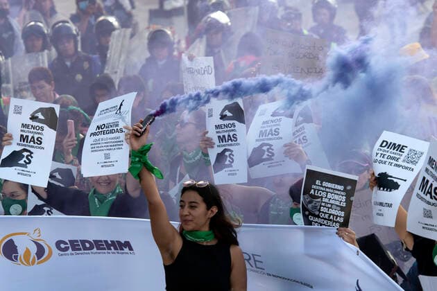 November 25, 2022, Mexico City, Mexico City, Mexico: Thousands of women participate in the commemoration of the International Day for the Disappearance of Violence Against Women in Mexico..A new study reveals that of the 81,000 women and girls intentionally killed around the world last year, more than half died at the hands of their partners or other family members. The document is a terrible reminder that violence against women and girls is one of the most widespread human rights violations in the world, the UN publishes on its November 23, 2022 page. Mexico City Mexico - ZUMAn296 20221125_zip_n296_012 Copyright: xJorgexNunezx