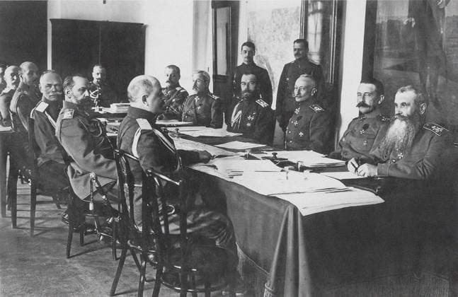RECORD DATE NOT STATED Meeting at the Headquarters (Stavka) of the Commander-in-chief of the Russian Imperial Army in Mogil Copyright:x?xFinexArtxImages HeritagexImagesx IMAGO ,2671723 ! ACHTUNG: AUFNAHMEDATUM GESCHÄTZT!  Copyright:?xFinexArtxImages HeritagexImagesx IMAGO