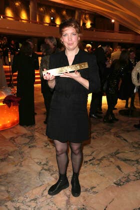 Lina Beckmann bei der Verleihung des Deutschen Theaterpreises Der Faust 2022 im Düsseldorfer Schauspielhaus. Düsseldorf, 26.11.2022