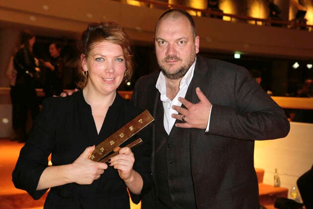 Lina Beckmann und Charly Hübner bei der Verleihung des Deutschen Theaterpreises Der Faust 2022 im Düsseldorfer Schauspielhaus. Düsseldorf, 26.11.2022