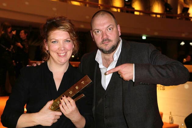 Lina Beckmann und Charly Hübner bei der Verleihung des Deutschen Theaterpreises Der Faust 2022 im Düsseldorfer Schauspielhaus. Düsseldorf, 26.11.2022