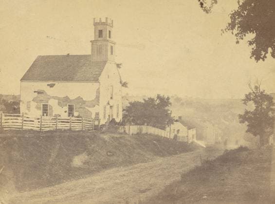 RECORD DATE NOT STATED Lutheran Church, Sharpsburgh, Maryland, September 1862, 1862. Creator: Alexander Gardner. Copyright:xHeritagexArt HeritagexImagesx IMAGO ,2778317 ! ACHTUNG: AUFNAHMEDATUM GESCHÄTZT!  Copyright:HeritagexArt HeritagexImagesx IMAGO