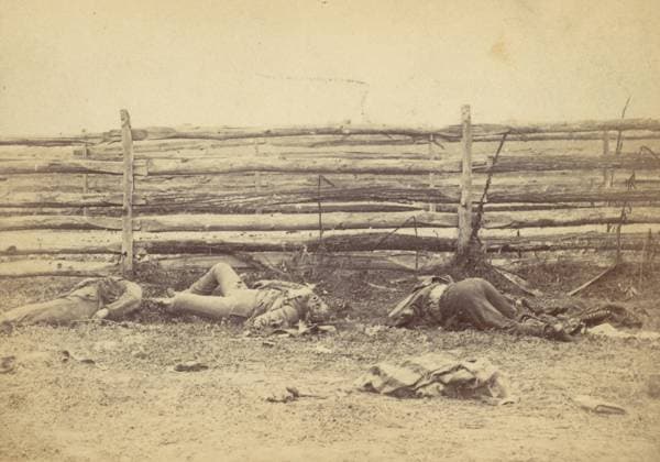 RECORD DATE NOT STATED View in the Field, On the West Side of the Hagerstown Road, After the Battle of Antietam, ..., 1862. Creator: Alexander Gardner. Copyright:xHeritagexArt HeritagexImagesx IMAGO ,2778325 ! ACHTUNG: AUFNAHMEDATUM GESCHÄTZT!  Copyright:HeritagexArt HeritagexImagesx IMAGO