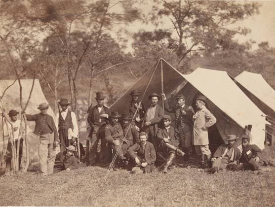 RECORD DATE NOT STATED Group at Secret Service Department, Headquarters, Army of the Potomac, Antietam, October 1862, 1862. Creator: Alexander Gardner. Copyright:xHeritagexArt HeritagexImagesx IMAGO ,2778327 ! ACHTUNG: AUFNAHMEDATUM GESCHÄTZT!  Copyright:HeritagexArt HeritagexImagesx IMAGO