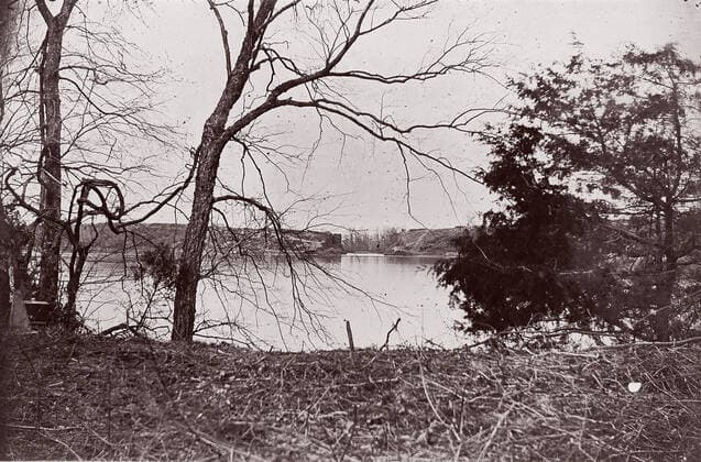RECORD DATE NOT STATED Confederate Prisoners for Exchange, Cox s Landing, James River, 1864. Creator: Andrew Joseph Russell. Copyright:xHeritagexArt HeritagexImagesx IMAGO ,2778404 ! ACHTUNG: AUFNAHMEDATUM GESCHÄTZT!  Copyright:HeritagexArt HeritagexImagesx IMAGO