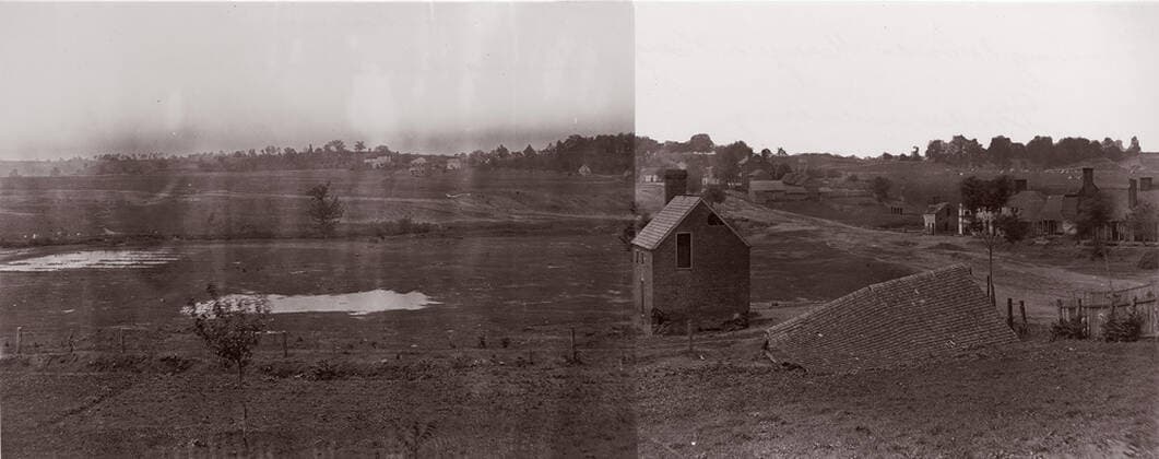 RECORD DATE NOT STATED Looking Towards Marye s Heights, Fredericksburg, 1864. Creator: Andrew Joseph Russell. Copyright:xHeritagexArt HeritagexImagesx IMAGO ,2778460 ! ACHTUNG: AUFNAHMEDATUM GESCHÄTZT!  Copyright:HeritagexArt HeritagexImagesx IMAGO