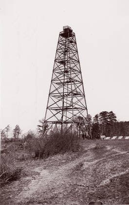 RECORD DATE NOT STATED Crow s Nest Signal Tower near Bermuda Hundred, 1861-65. Creator: Andrew Joseph Russell. Copyright:xHeritagexArt HeritagexImagesx IMAGO ,2778463 ! ACHTUNG: AUFNAHMEDATUM GESCHÄTZT!  Copyright:HeritagexArt HeritagexImagesx IMAGO