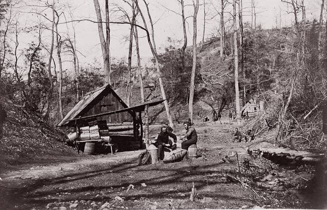RECORD DATE NOT STATED A Union Station on the James River Established for Extracting Gunpowder from Confederate ..., 1864. Creator: Attributed to Egbert Guy Fowx. Copyright:xHeritagexArt HeritagexImagesx IMAGO ,2778692 ! ACHTUNG: AUFNAHMEDATUM GESCHÄTZT!  Copyright:HeritagexArt HeritagexImagesx IMAGO