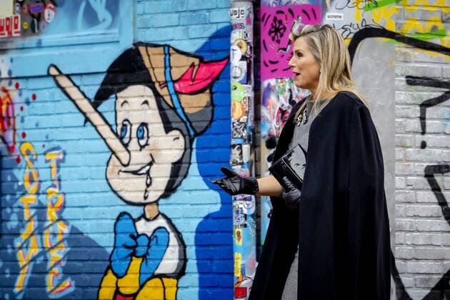 AMSTERDAM - Queen Maxima during the presentation of the Prince Bernhard Cultuurfonds Prize 2022 in the Amsterdam STREET museum at the Anne Frank House. The foundation receives the oeuvre prize for years of drawing attention to Anne Frank s ideas in a creative and inspiring way. ANP ROBIN VAN LONKHUIJSEN netherlands out - belgium out