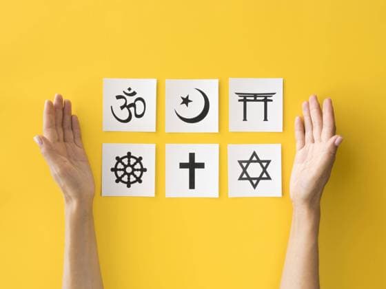 flat lay religious symbols flat lay religious symbols Copyright: xZoonar.com OleksandrxLatkunx 17795417