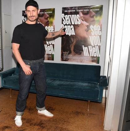 Clemens Schick.Schaupieler Muenchen 28.11.2022 City Kino Kinotour-Film-Servus Papa, See you in Hell