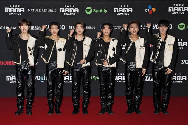 Entertainment Themen der Woche KW48 Entertainment Bilder des Tages K-pop group DKZ attend a red carpet event of the 2022 MAMA (Mnet Asian Music Awards) in Osaka, Japan on Tuesday, November 29, 2022.  TKP2022112901 KEIZOxMORI