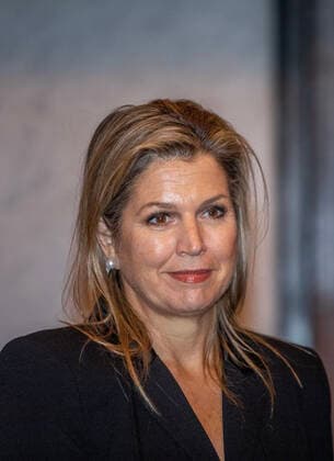 29-11-2022 Amsterdam Queen Maxima at the award ceremony of the Erasmus Prize, 150.000,-- euro to the Israeli writer David Grossman (Jerusalem, 1954) in the Royal Palace of Amsterdam. This year theme is Connectors in a Divided World. Â  Copyright: xPPEx