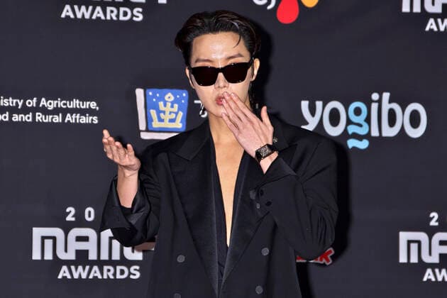 J-Hope von BTS bei der Verleihung der MAMA Awards 2022 im Kyocera Dome. Osaka, 30.11.2022