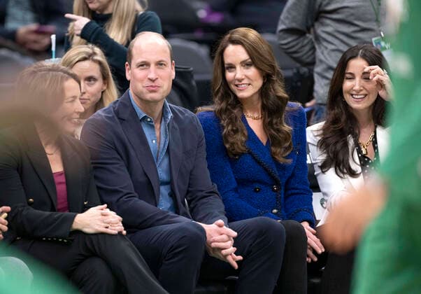 Bilder des Jahres 2022, Entertainment 11 November . 30 11 2022. Boston, United States. Prince William and Kate Middleton, the Prince and Princess of Wales, watch a Boston Celtics basketball game , on day one of their three day visit to the United States. .  xi-Imagesx xPoolx IIM-23971-0178