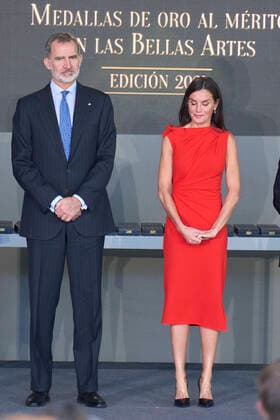 December 1, 2022: King Felipe VI of Spain, Queen Letizia of Spain attends delivery Gold Medals of Merit in Fine Arts 2021 at TEA Tenerife Espacio de las Artes on December 1, 2022 in Santa Cruz de Tenerife, Spain - ZUMAg15_ 20221201_zaf_g15_019 Copyright: xJackxAbuinx