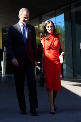December 1, 2022: King Felipe VI of Spain, Queen Letizia of Spain attends delivery Gold Medals of Merit in Fine Arts 2021 at TEA Tenerife Espacio de las Artes on December 1, 2022 in Santa Cruz de Tenerife, Spain - ZUMAg15_ 20221201_zaf_g15_016 Copyright: xJackxAbuinx
