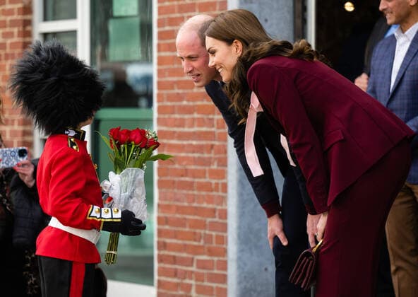 Entertainment Themen der Woche KW48 Entertainment Bilder des Tages . 01 12 2022. Boston, United Kingdom. Prince William and Kate Middleton, the Prince and Princess of Wales ,during a visit to Greentown Labs in Boston, on day two of their visit to the United States.  xi-Imagesx xPoolx IIM-23978-0146