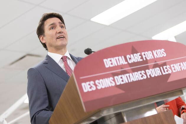 December 1, 2022, London, ON, CANADA: Prime Minister Justin Trudeau discusses dental care for children at Schulich School of Medicine and Dentistry in London, Ont., Thursday, Dec. 1, 2022. London CANADA  - ZUMAc35_ 20221201_zaf_c35_152 Copyright: xNicolexOsbornex