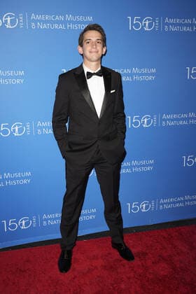 American Museum Of Natural History s 2022 Museum Gala Andrew Dismukes at the American Museum of Natural History s 2022 Museum Gala on December 01, 2022 in New York City. New York City United States  Copyright: xJohnxNacionx originalFilename: nacion-american221201_npJEM.jpg