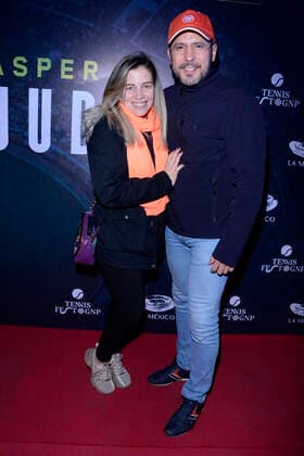 December 1, 2022, Mexico City, Mexico: Angelique Montalvo and Ulises de la Torre Attend at red carpet of Tennis Fest Rafael Nadal V. Casper Ruud at La Mexico bullring. on December 1, 2022 in Mexico City, Mexico. Mexico City Mexico - ZUMAe321 20221202_zia_e321_010 Copyright: xJorgexGonzalez xEyepixxGroupx