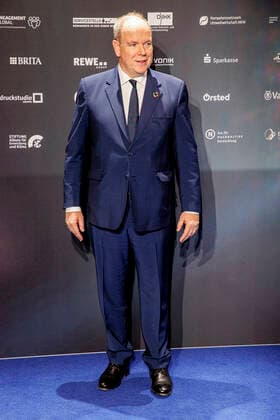 02.12.2022. Düsseldorf. S. D. Fürst Albert II. von Monaco bei der Verleihung zum 15. Deutschen Nachhaltigkeitspreis im Düsseldorfer Maritim Hotel. Düsseldorf Maritim Hotel Nordrhein-Westfalen Deutschland