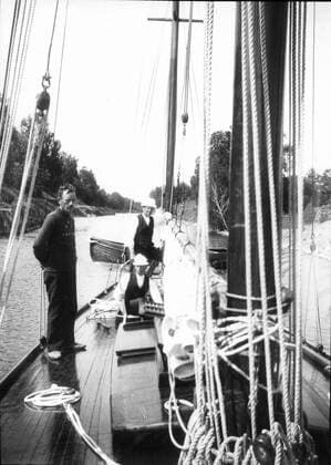 RECORD DATE NOT STATED From Göta Kanal, Ruben Mattsson and Werner Bengtzon. Photo 1923. Fran Göta kanal, Ruben Mattsson och Werner Bengtzon. Foto 1923. Copyright: xpiemagsx pielansm06062022-3467 !ACHTUNG AUFNAHMEDATUM GESCHÄTZT!