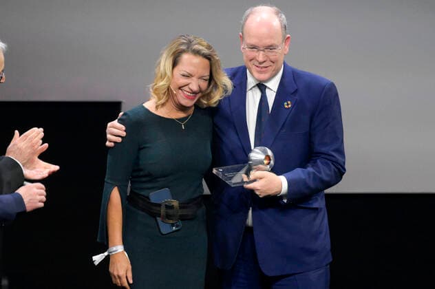Antje Boetius und Fürst Albert II. von Monaco bei der Verleihung des 15. Deutschen Nachhaltigkeitspreises 2022 im Maritim Hotel. Düsseldorf, 02.12.2022