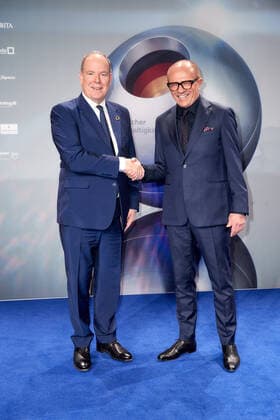 Deutscher Nachhaltigkeitspreis 2022 Albert II von Monaco auf dem roten Teppich bei der Verleihung des Deutschen Nachhaltigkeitspreises im Maritim Hotel in Düsseldorf. Copyright: xEventpressxGolejewskix
