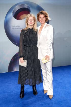 Deutscher Nachhaltigkeitspreis 2022 Miriam Lahnstein und Kerstin Landsmann auf dem roten Teppich bei der Verleihung des Deutschen Nachhaltigkeitspreises im Maritim Hotel in Düsseldorf. Copyright: xEventpressxGolejewskix