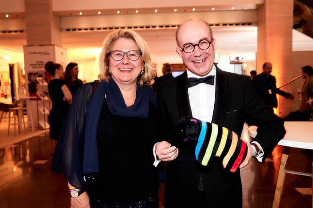 Deutscher Nachhaltigkeitspreis 2022 Svenja Schulze mit Ehemann Andrea Arcais auf dem roten Teppich bei der Verleihung des Deutschen Nachhaltigkeitspreises im Maritim Hotel in Düsseldorf. Copyright: xEventpressxGolejewskix
