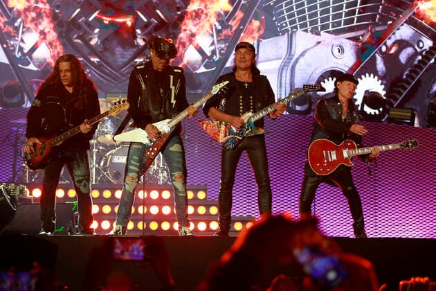 December 02, 2022, Toluca, Mexico: (L-R) PaweAö MÄ¦ciwoda, Rudolf Schenker, Matthias Jabs,Klaus Meine of the German heavy metal band Scorpions , perform on the Hell stage during the Hell and Heaven Metal Fest at Pegasus forum. on December 2, 2022 in Toluca, Mexico. Toluca MÃ xico - ZUMAe321 20221203_zia_e321_036 Copyright: xCarlosxSantiago xEyepixxGroupx