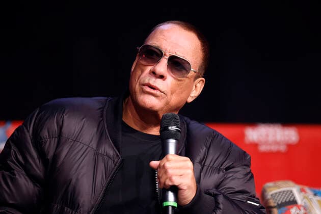 Bilder des Jahres, Entertainment 12 Dezember Entertainment Themen der Woche KW48 Schauspieler Jean-Claude Van Damme auf der German Comic Con Dortmund Winter 2022 in der Messe Dortmund. Dortmund, 03.12.2022 NRW Deutschland *** Actor Jean Claude Van Damme at the German Comic Con Dortmund Winter 2022 at the Messe Dortmund Dortmund, 03 12 2022 NRW Germany Copyright: xChristophxHardtx