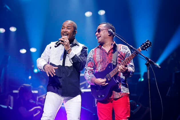 Bilder des Jahres, Entertainment 12 Dezember Entertainment Themen der Woche KW48 Entertainment Bilder des Tages Sänger Shawn D. McQuiller und Gitarrist Rick Marcel von der Band Kool & The Gang live bei der Night of the Proms 2022 in der Lanxess-Arena. Köln, 03.12.2022 NRW Deutschland *** Singer Shawn D McQuiller and guitarist Rick Marcel of the band Kool The Gang live at the Night of the Proms 2022 at Lanxess Arena Cologne, 03 12 2022 NRW Germany Copyright: xChristophxHardtx