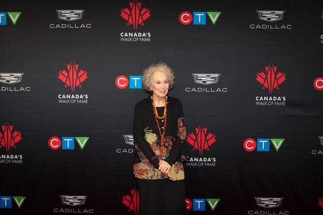 December 3, 2022, TORONTO, ON, CANADA: Poet and author Margaret Atwood, poses for a photograph on the red carpet for the 2022 Canada™s Walk of Fame Gala in Toronto, on Saturday, December 3, 2022. TORONTO CANADA  - ZUMAc35_ 20221203_zaf_c35_132 Copyright: xTijanaxMartinx