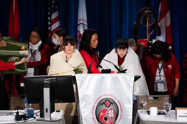 December 7, 2022, Ottawa, ON, Canada: Kera Harris, right, Cambria Harris, daughters of Morgan Harris, are blanked during the Assembly of First Nations (AFN) Special Chiefs Assembly (SCA) in Ottawa, on Wednesday, Dec. 7, 2022. Police have identified Morgan Harris as one of four women killed by an alleged serial killer in Winnipeg, but her body has not yet been found Ottawa Canada - ZUMAc35_ 20221207_zaf_c35_125 Copyright: xSpencerxColbyx